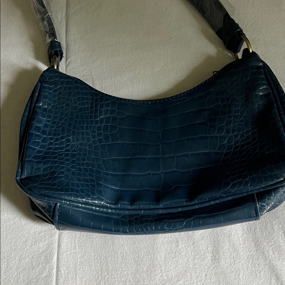 Warner Bros. Navy Crocodile Pattern Shoulder Bag Ravenclawn new - Picture 3 of 5